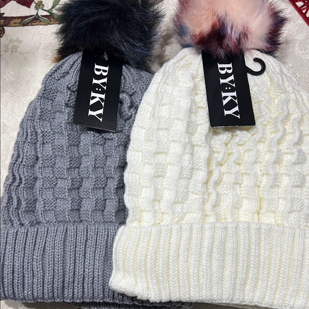 Knitted Beanie Set - Gray and White